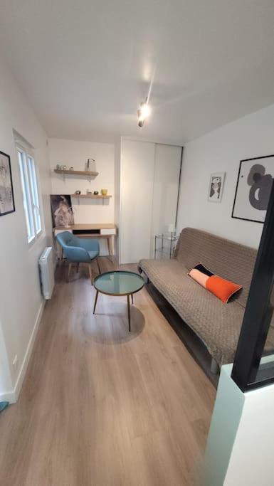 Maisonnette Avec Jardin Proche Paris 圣芒代 外观 照片